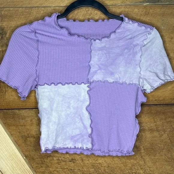 Small SHEIN EZwear Tie Dye Purple Color Block Panel Seam Front Crop Tee - Picture 4 of 7